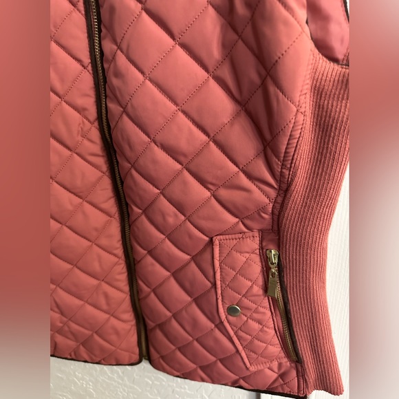 ACTIVE USA Dusty Rose Puffer Vest Size Small - Picture 8 of 8